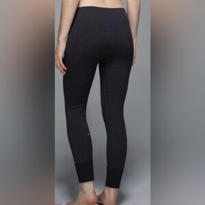 Lululemon 🍋 Sz 10 ebb to street lululemon leggings compression old style quality